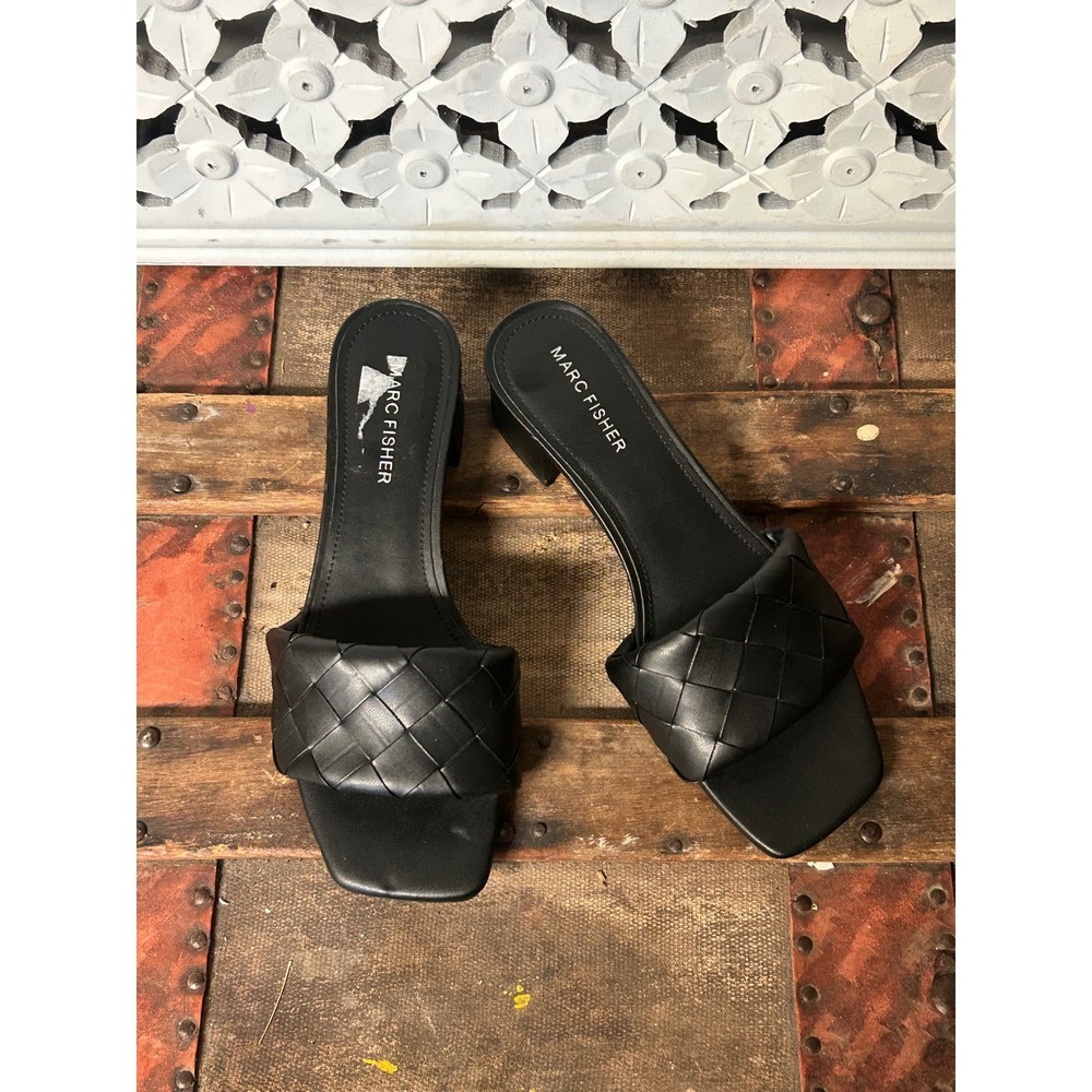 Marc Fisher Black Woven Vegan 
Leather Square Block Toe Slide Sandal Size 8.5